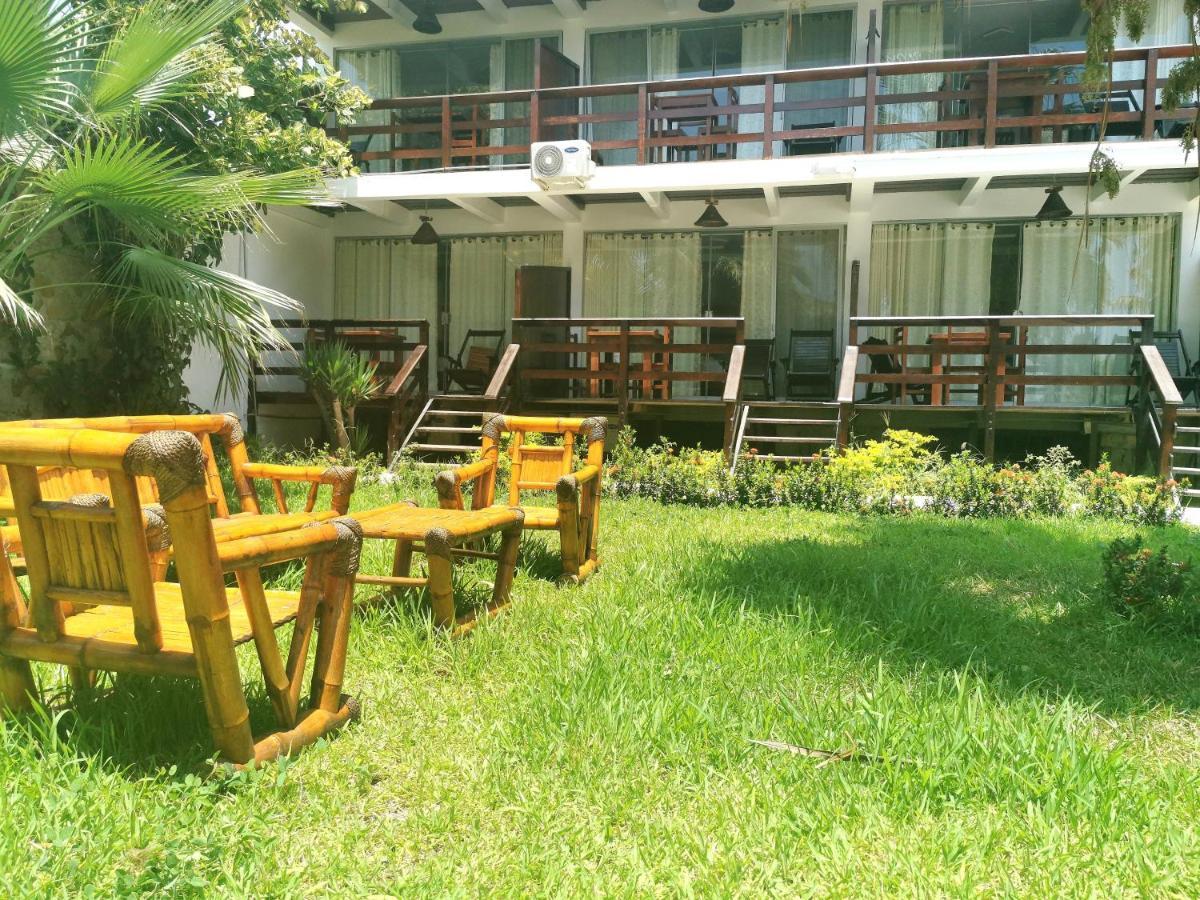 Blue Point Hotel Zorritos Exterior foto